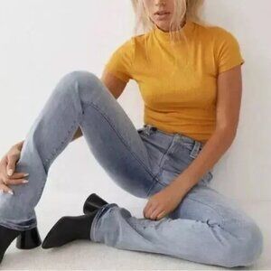 True Religion Jeans Women's Size 33 Blue Billie Mid-Rise Straight Denim NWOT